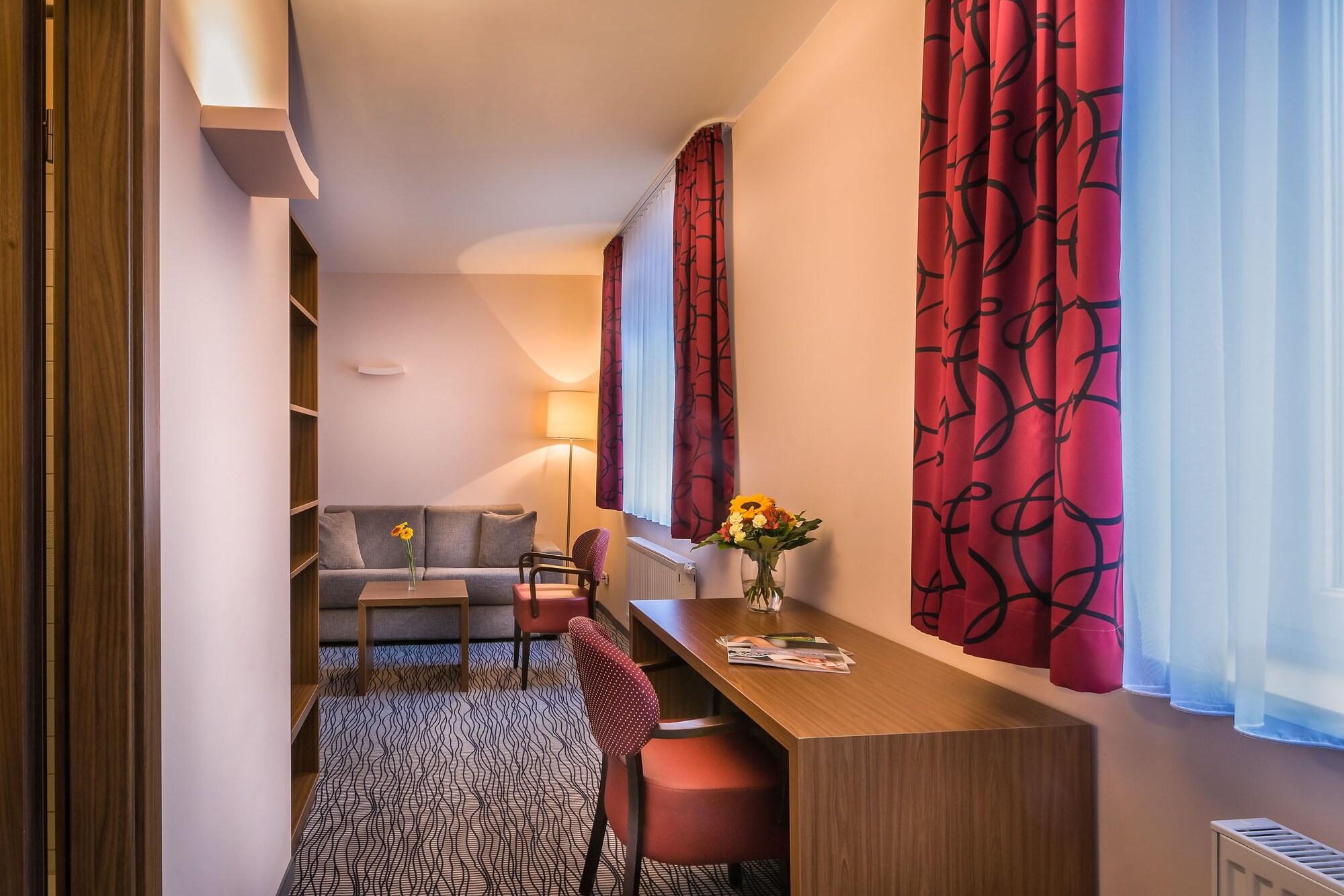 Scope Hotel Dresden Airport ภายนอก รูปภาพ