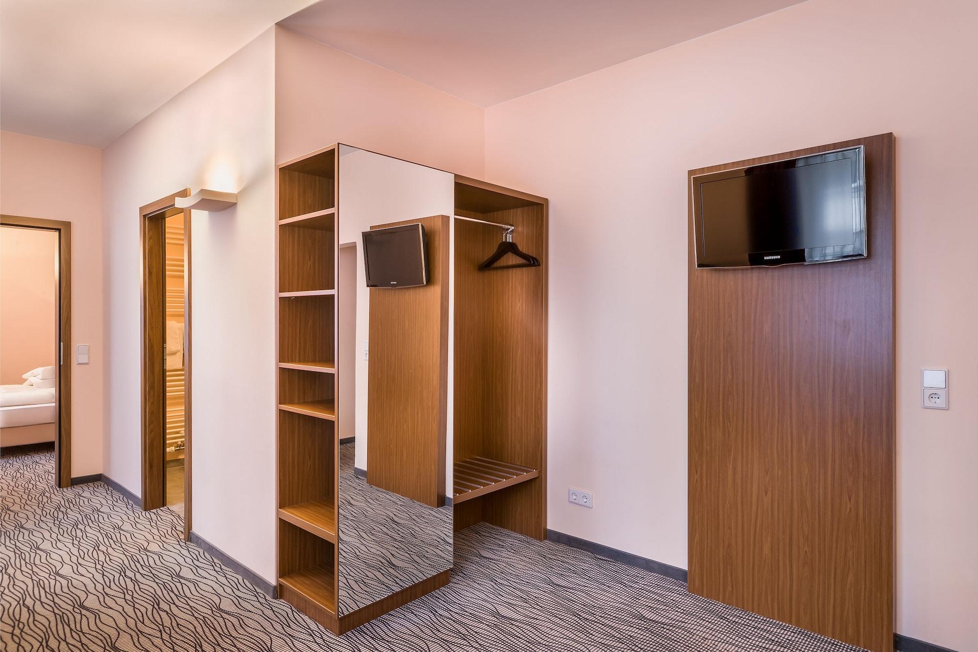 Scope Hotel Dresden Airport ภายนอก รูปภาพ