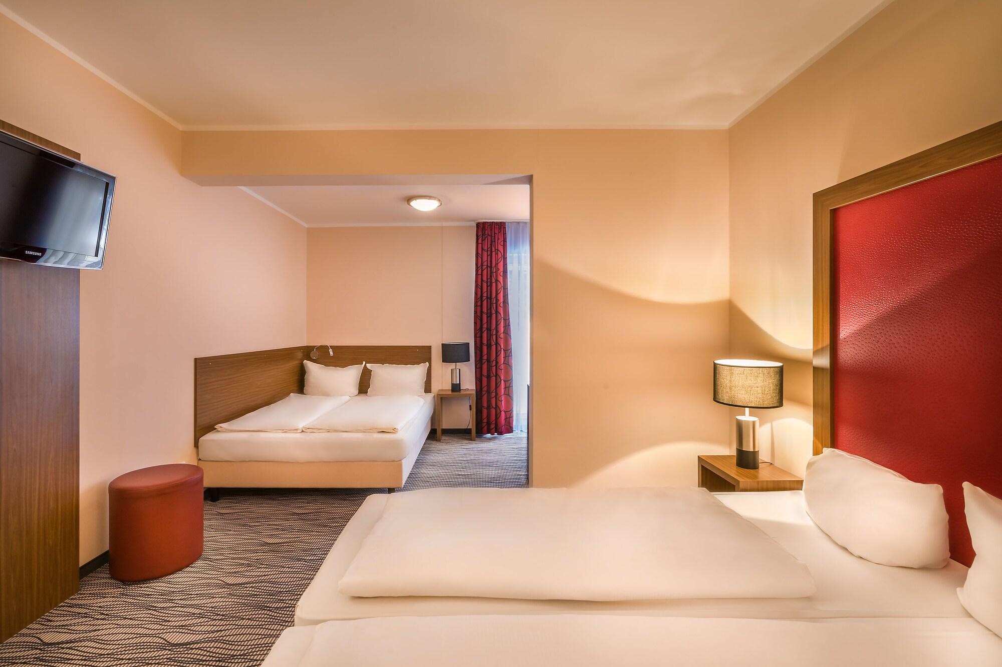Scope Hotel Dresden Airport ภายนอก รูปภาพ