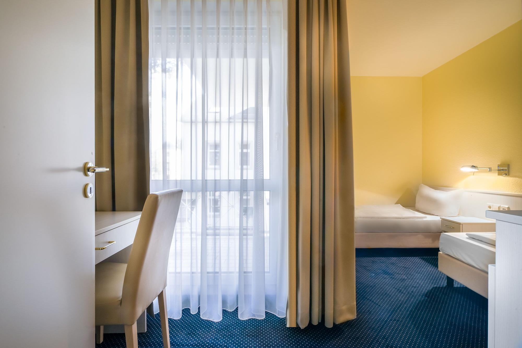 Scope Hotel Dresden Airport ภายนอก รูปภาพ