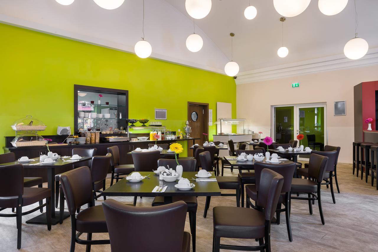 Scope Hotel Dresden Airport ภายนอก รูปภาพ