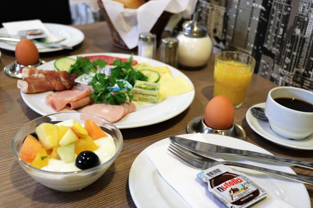 Scope Hotel Dresden Airport ภายนอก รูปภาพ